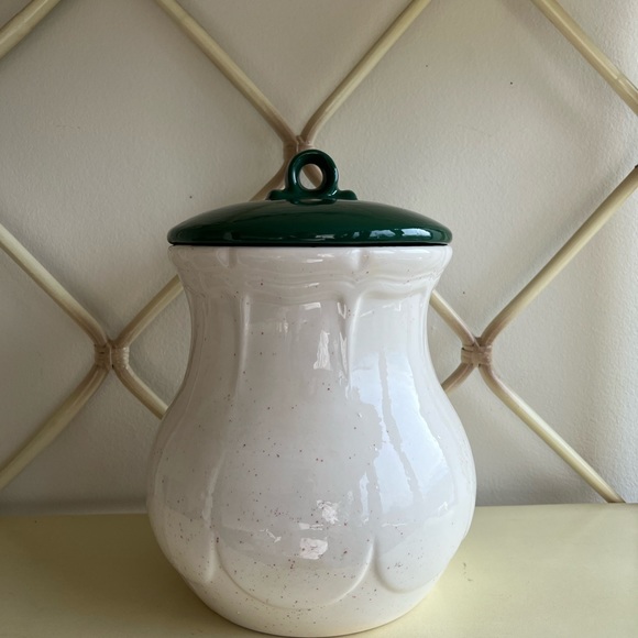 Large vintage floral cookie jar - Picture 5 of 12